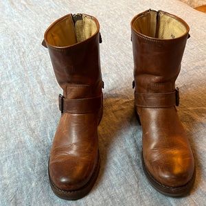 Frye, Veronica style low, cognac leather moto boots with snaps and back zip.